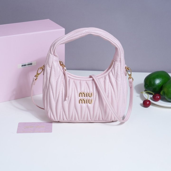 MU 미우미우 마테라세 나파 가죽 호보백  