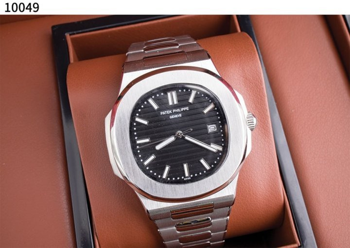 PK 파텍필립 노틸러스 실버 다이얼 