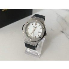 HB 위블로 클래식 퓨전 화이트 