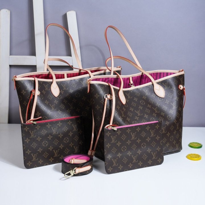 LV 루이비통 네버플 반둘리에ㅡ 