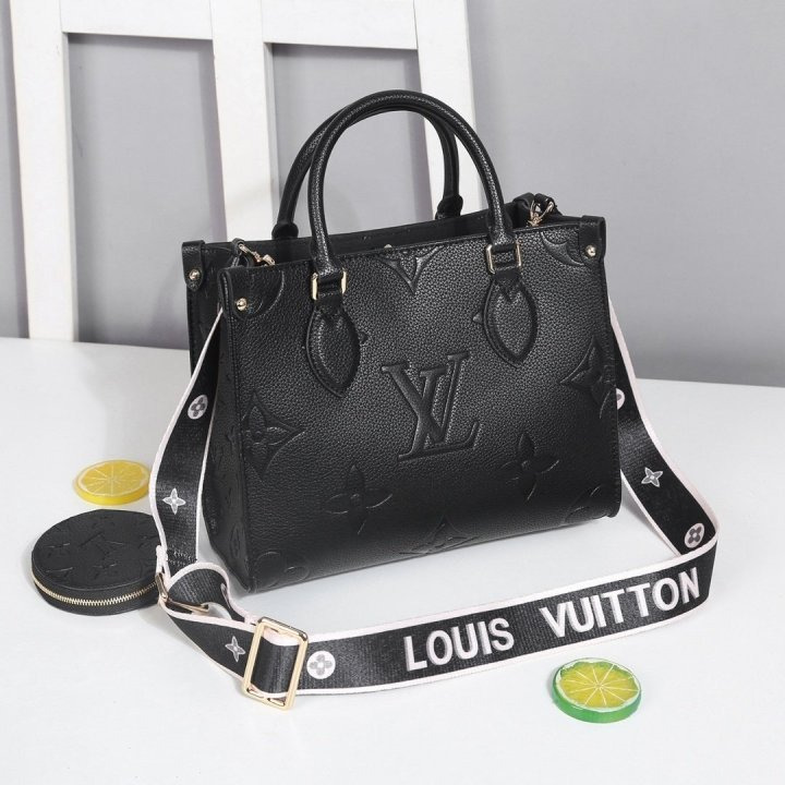 LV 루이비통 앙프 온더고 