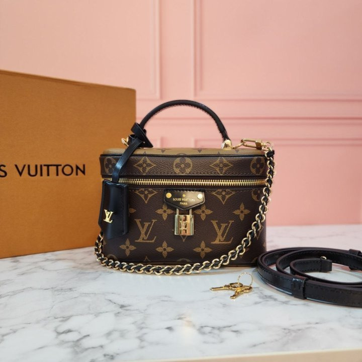 LV 루이비통 배니티 