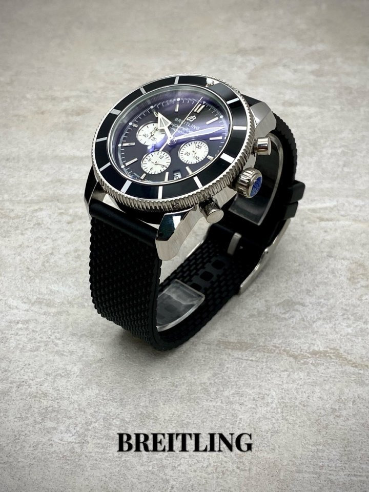 BR 브라이틀링 슈퍼오션 크로노그래프 블랙화이트 콤비다이얼  