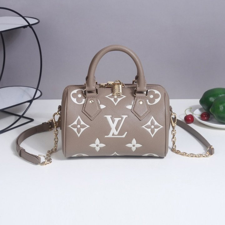 LV 루이비통 보스턴백 