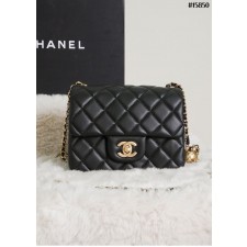 CN 샤넬 클래식 까멜리아 골드볼 쁘띠삭 ? 