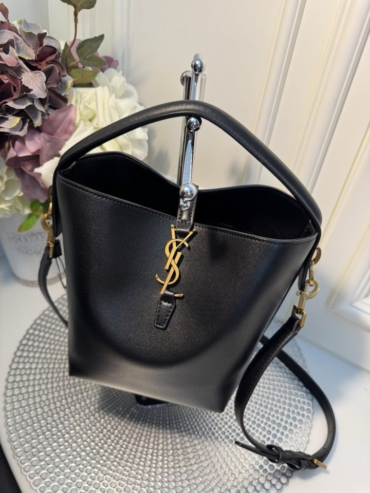 YS 생로랑 르37 스몰