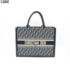 DO 디올 뉴 버전 북 토트백 (라지)