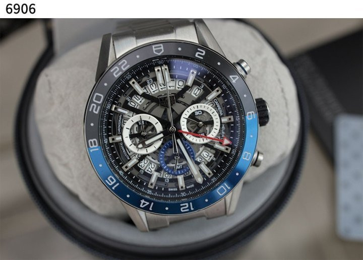 TH 태그호이어 칼리버 호이어02 크로노그래프  