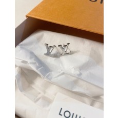 LV 루이비통 로고 귀걸이 