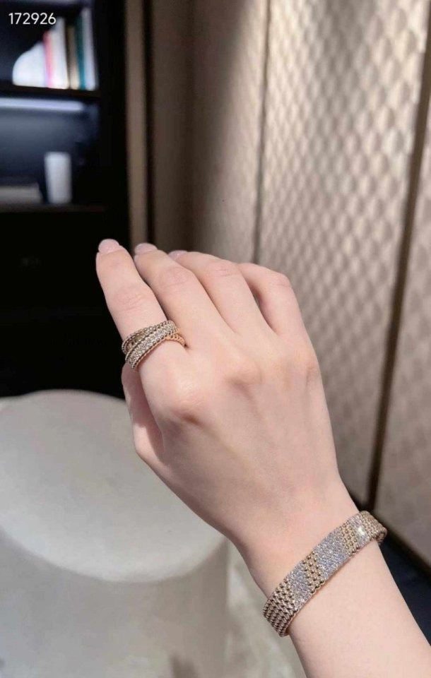 VC 반클리프 뻬를리 듀오링 