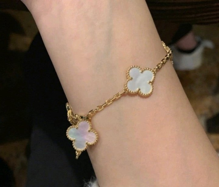 VC 반클리프 알함브라 5모티브 팔찌 (화이트) 