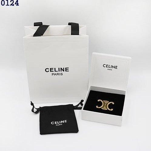 CL 셀린느 트리옹프 골드 브로치? 