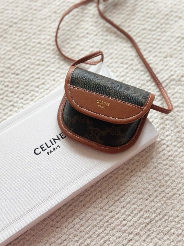 CL 셀린느 에어팟 케이스 