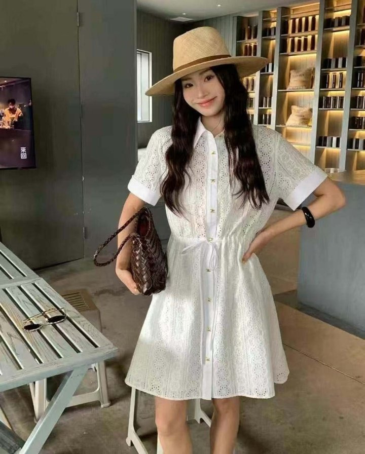 CL 셀린느 홀로우 레이스 커프스 반팔 미니 원피스  