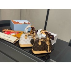 LV 루이비통 나노 알마 토트백 