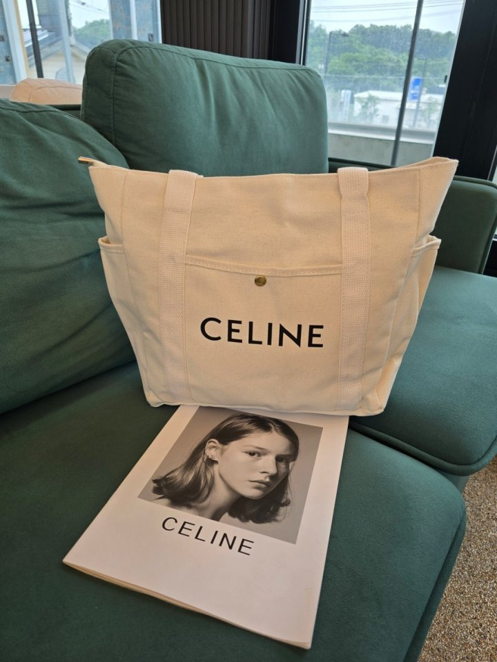 CL 셀린느 트리오페 카바스 토트백 