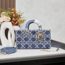 DO 디올 LADY D-LITE 미디엄 백 