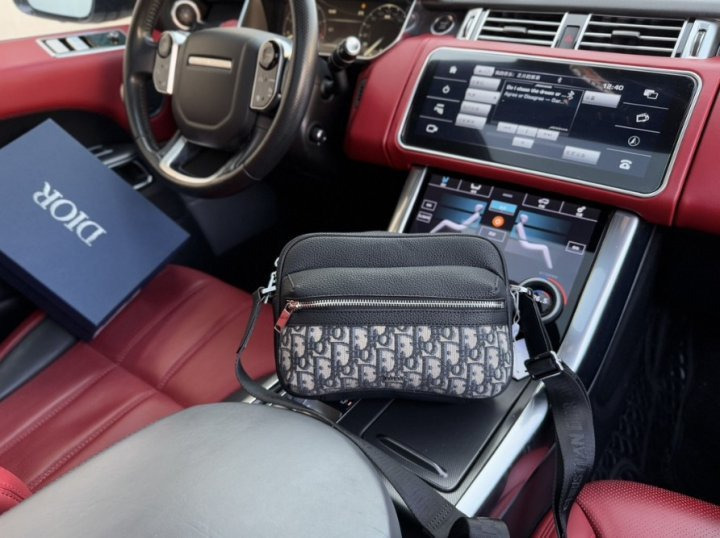 DO 디올 Rider 2.0 지퍼 메신저백 베이지 & 블랙 Oblique 자카드 ✡ 