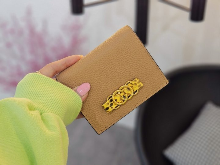 GC 구찌 인터로킹 G 파이톤 보우지갑 