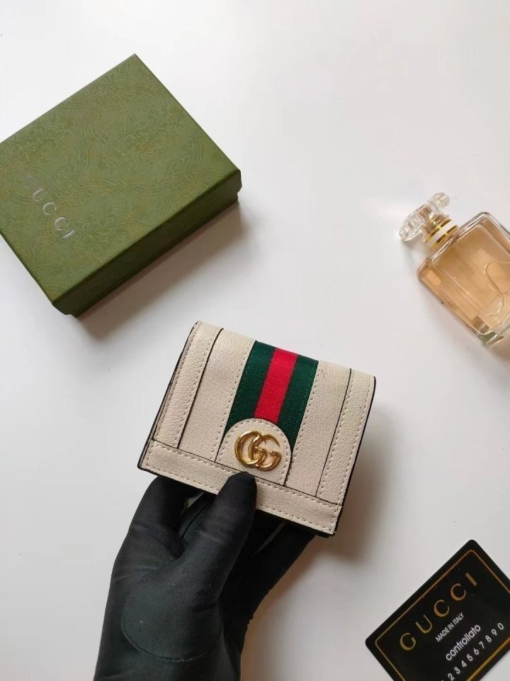 GC 구찌 가죽 지폐월렛 