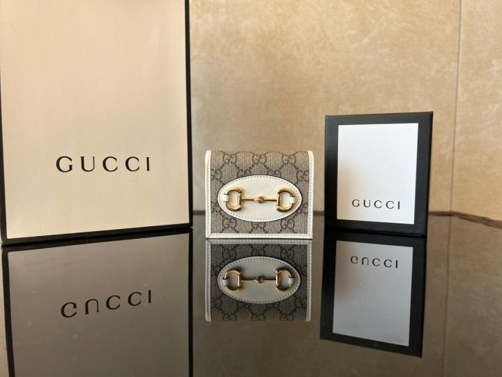 GC 구찌 홀스빗 반지갑 