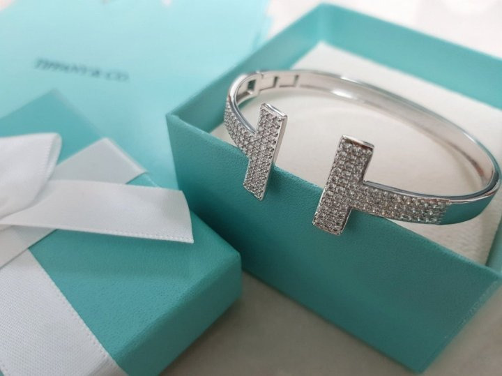 TC 티파니 티 팔찌 