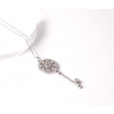 TC 티파니 키 페탈 펜던트 목걸이 