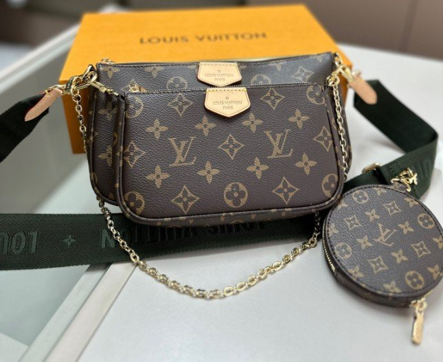 LV 루이비통 여성 크로스백 악세수아 카키스트랩