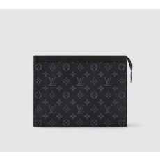 LV 루이비통 포쉐트 보야주 MM 클러치백(M61692)  