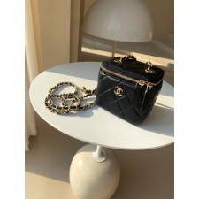 CN 샤넬 베니티 미니 골드볼  