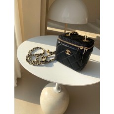 CN 샤넬 베니티 미니 골드볼  