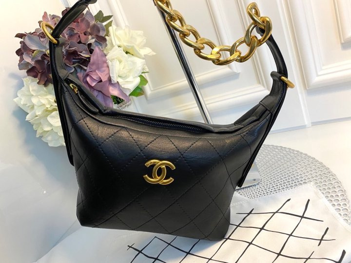 CN 샤넬 호보 핸드백 