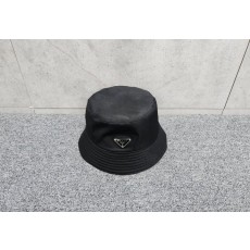 PD 프라다 리나일론 버킷햇 