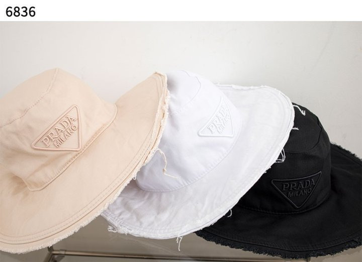 PD 프라다 수입고급 코튼 와이드 버킷햇  