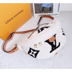 LV 루이비통 시어링 범백 크로스 m23715 고급형 1 