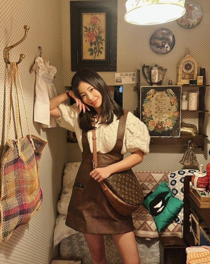 LV 루이비통 [고급] 루프 호보백 숄더백 반달 크로스백 2 