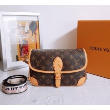 LV 루이비통 [ 고급 ] 다이앤 모노그램 숄더 백 1 