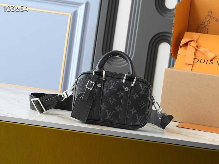 LV 루이비통 나노 포르테 