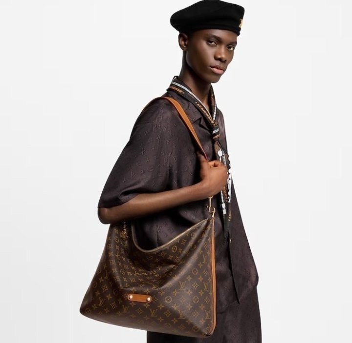 LV 루이비통  배가본드 호보  