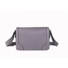 LV 루이비통 고급 타이가 뉴 플랩 메신저백 2 