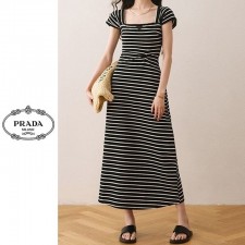 PD 프라다 [P] 쉘 스트라이프 원피스 