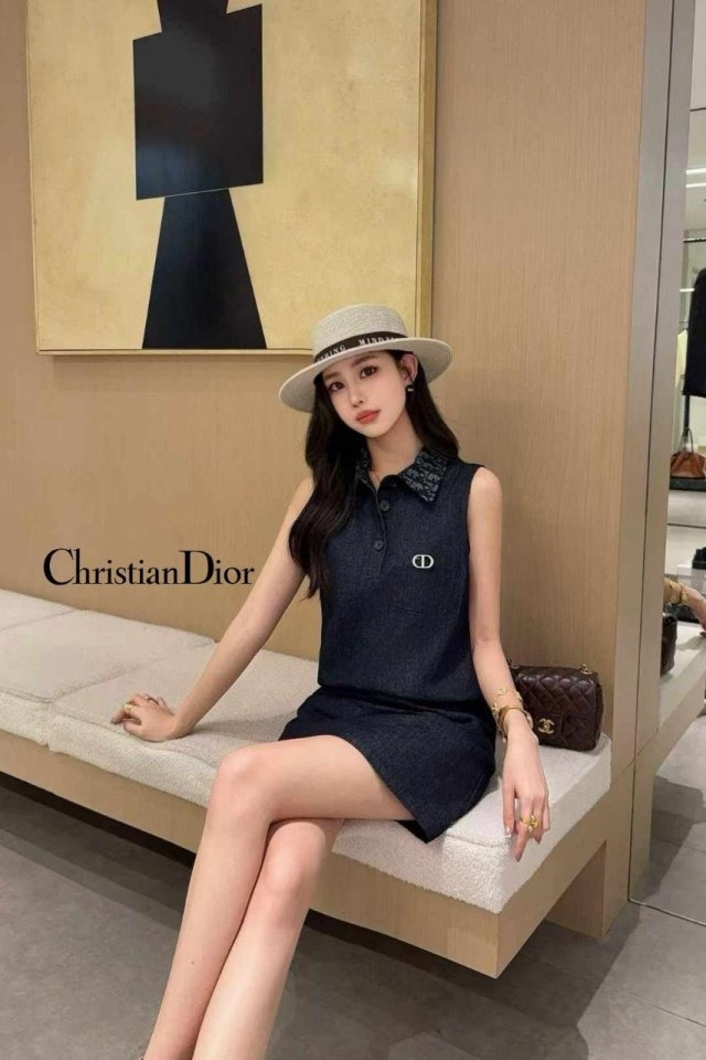 DO 디올 오블리크 카라 포인트 cd 원피스 