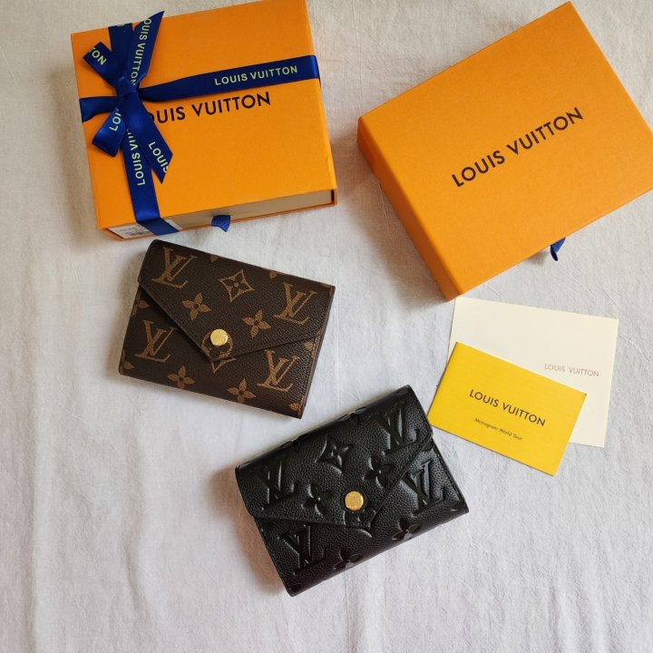 LV 루이비통 빅토린 반지갑 모노그램 