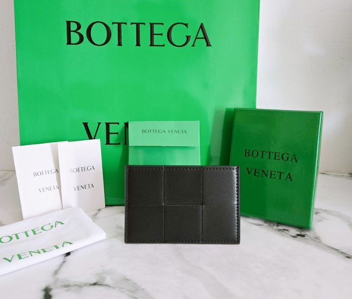 BT 보테가 [고급] 맥시 인트레치아토 카드지갑 1 