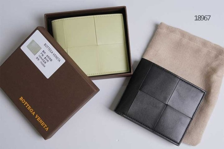 BT 보테가 빅위빙 멀티플 반지갑