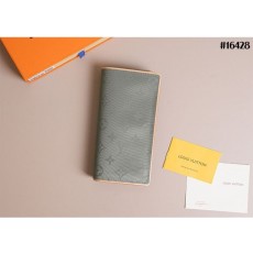 LV 루이비통 킴존스 모노그램 코스모스 티타늄 장지갑 ? 