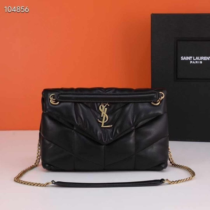 YS 생로랑 푸퍼백  금장  소 