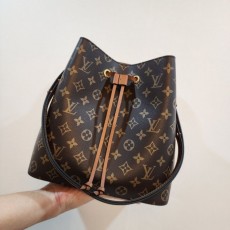 LV 루이비통 네오노에 