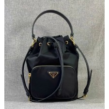 PD 프라다 고급 나일론 