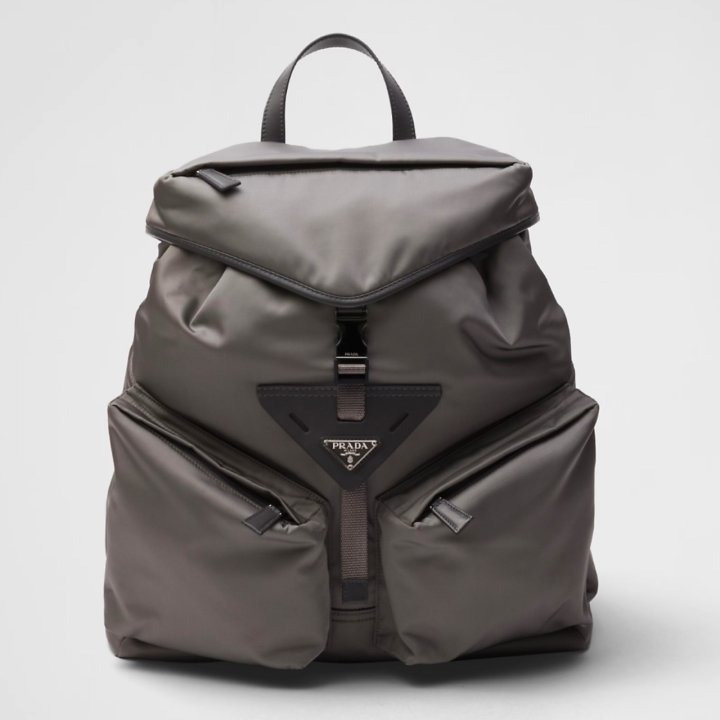 PD 프라다 기하학 백팩 